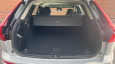 Volvo XC60 2.0 B5P Core 5dr AWD Geartronic Petrol Estate